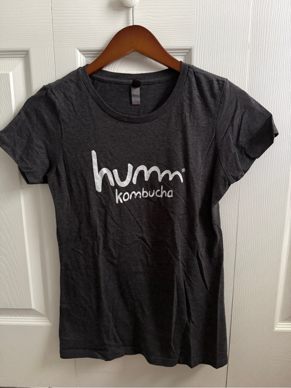 Humm Kombucha Charcoal Short Sleeve Tee